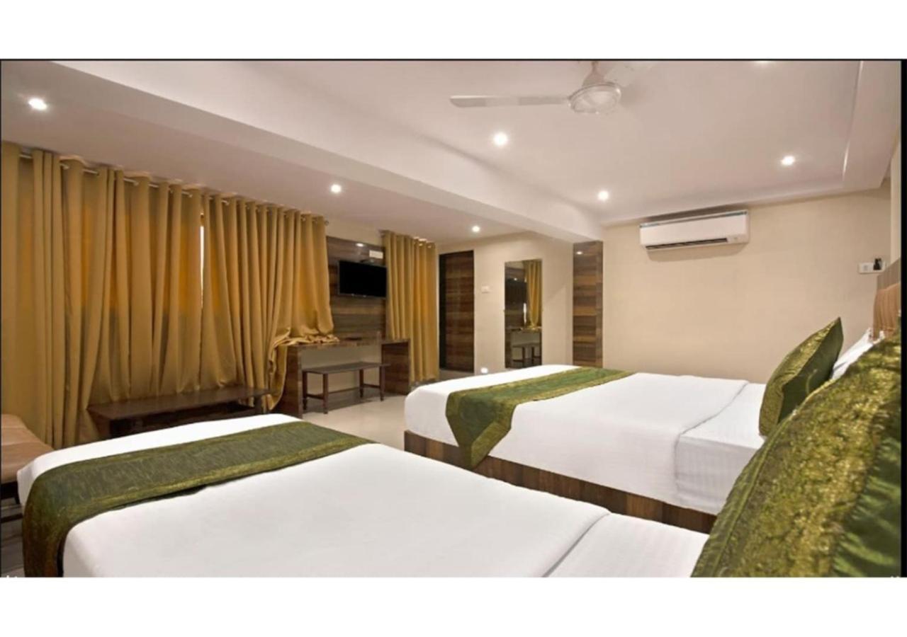 Rk Hotel-Near Grant Road Railway Station Bombaj Zewnętrze zdjęcie